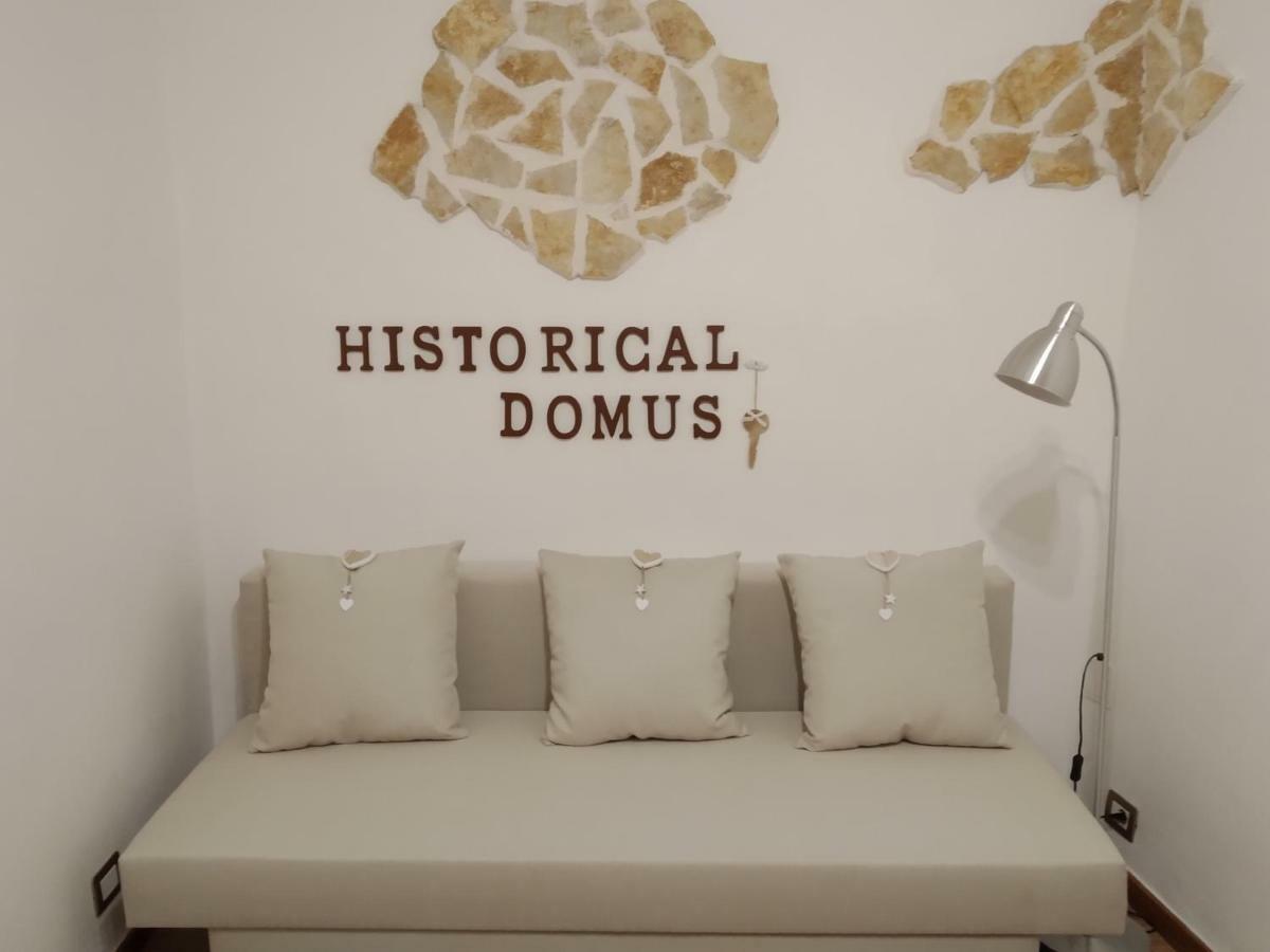 דירות אנגני Historical Domus מראה חיצוני תמונה